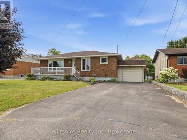 29 James Court, Norfolk Courtland, ON, N0J 1E0 house for sale | Listing ID X13630 | Royal LePage