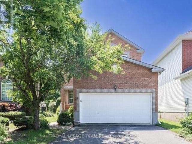 29 Keno Way, Ottawa, ON, K2T 1H3 house for sale | Listing ID X13541 | Royal LePage