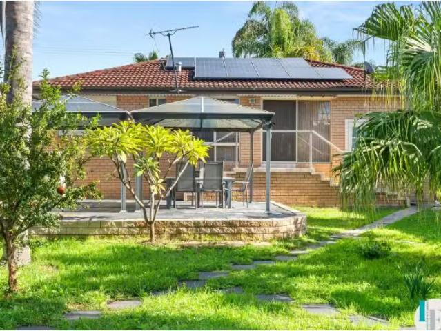 29 Konrads Road, Mount Warrigal House for rent Listed by Meag.