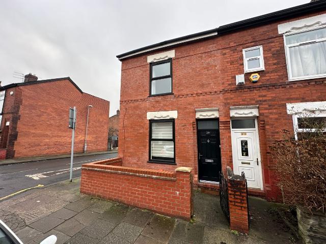 29 Lansdowne Road, Monton, Eccles M30, 2 bed end terrace house to rent, £1,175 pcm | PrimeLocation