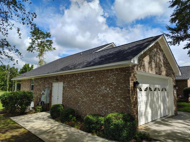 29 Lake Arbu Drive