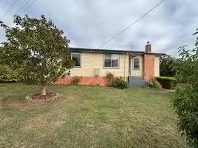 29 Mary St, SCOTTSDALE, TAS 7260 House for Rent