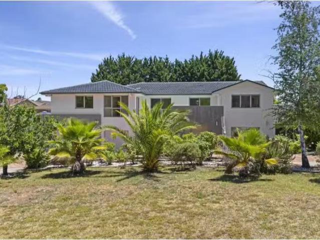 29 Ngunawal Drive, O'MALLEY House for rent Listed by Daniella.