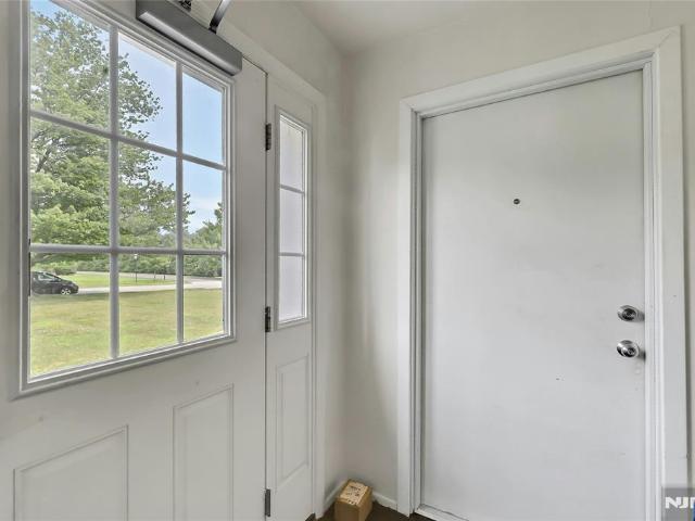 29 Rolling Ridge Road # B