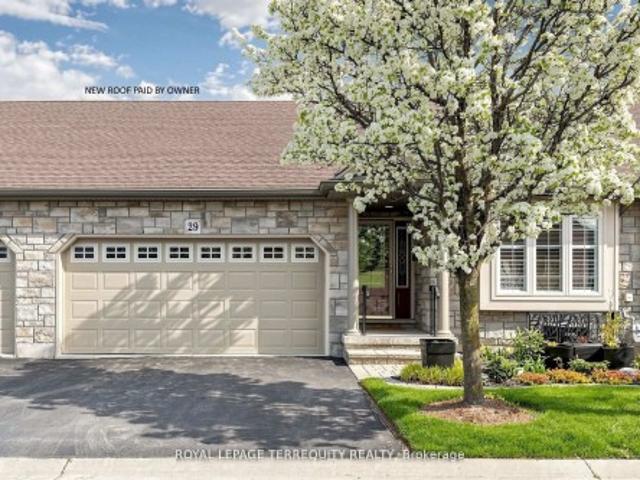 29 Rose Glen Crescent, Niagara On The Lake, ON, L0S 1T0 townhouse for sale | Listing ID X13657 | Royal LePage