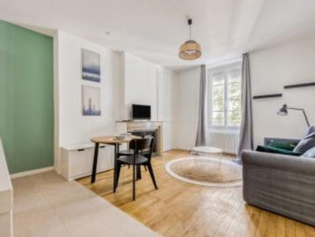 Logements similaires à Villeurbanne