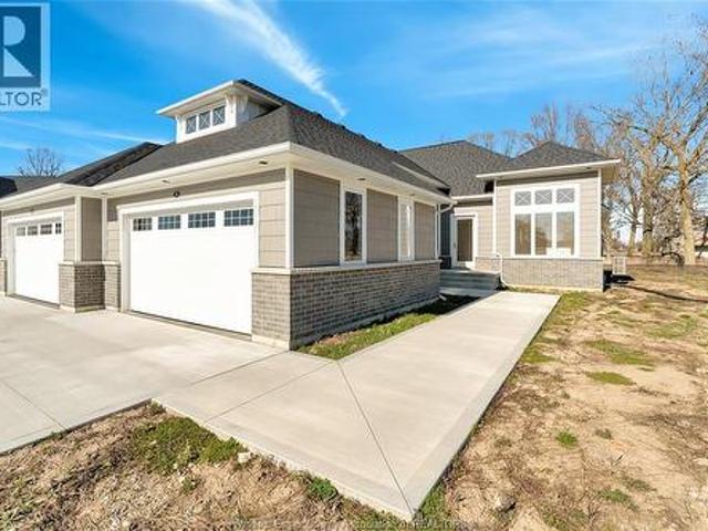 29 Sandcastle, Amherstburg, ON, N9V 0J2 house for sale | Listing ID 26017 | Royal LePage