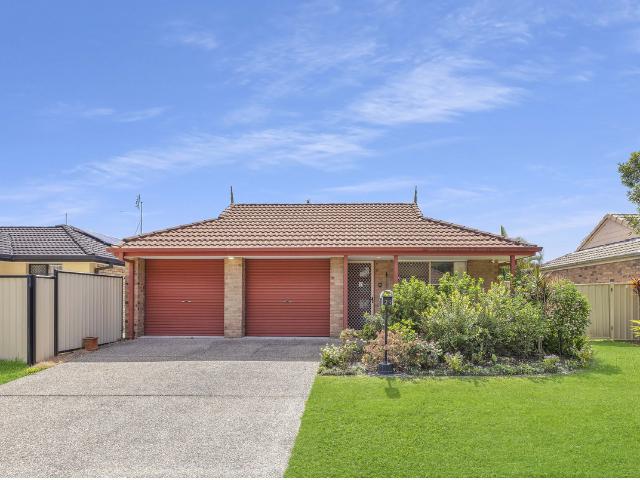 29 Seidler Avenue, Coombabah QLD 4216 House For Rent | Domain