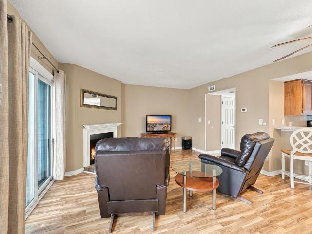 29 Shadow Moss Pl. 29
