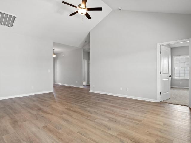 29 Six Mile Creek Dr