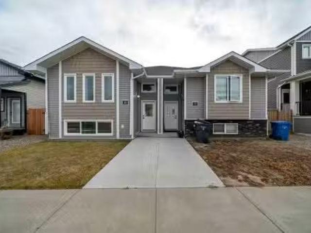 29 Somerside Gate Se, Medicine Hat, AB, T1B 0M1 house for sa.
