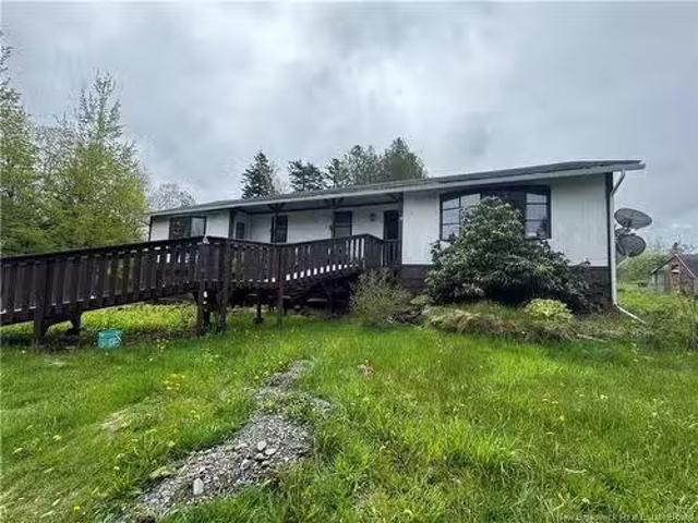 29 Smiths Lane, Grand Manan Island, NB, E5G 4B1 house for sa.
