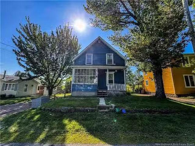 29 Squire St, Sackville, NB, E4L 4K8 house for sale Listing.