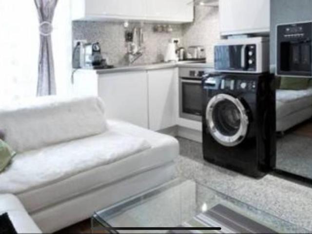 29m2 apartment in LEVALLOIS PERRET