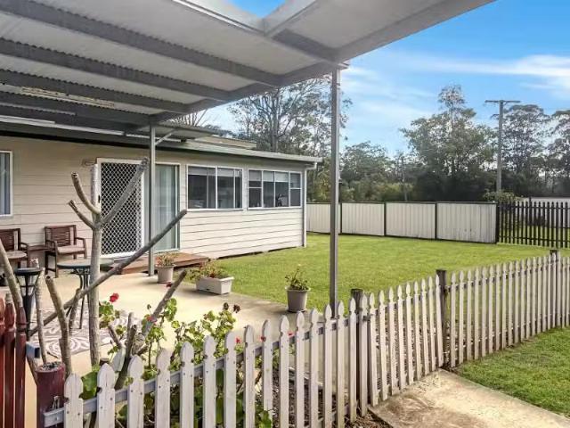 29A Bethesda Place, KEW House for rent Listed by Mel Collins.