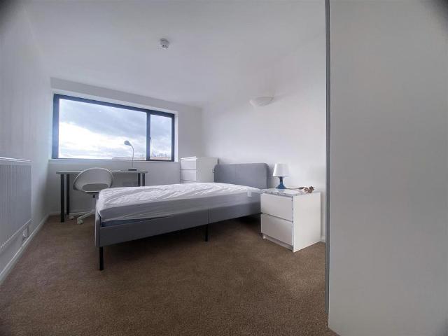 29a Westgate Street, Gloucester GL1 1 bed in a house share to rent £615 pcm £142 pw