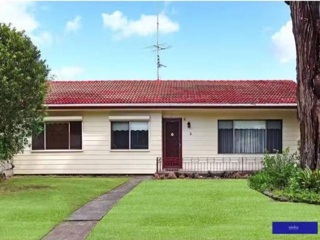 2 Mulimbah Street, ELEEBANA House for rent Listed by Nisha Ja.
