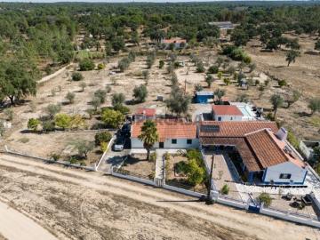 Cortiçadas de Lavre, Cortiçadas de Lavre e Lavre, Montemor-o-Novo, Distrito de Évora