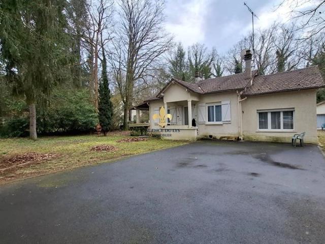2 MAISONS LAMORLAYE LE LYS