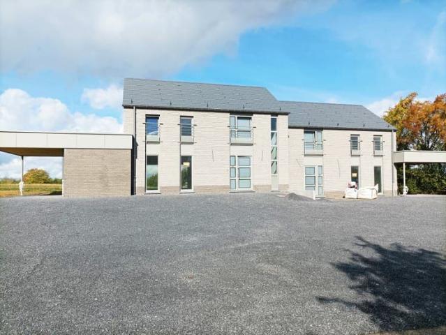 2 maisons neuves à louer à Pesche Couvin