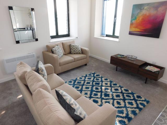 2 Manor Row, City Centre, Bradford BD1, 2 bed flat to rent, £900 pcm | PrimeLocation