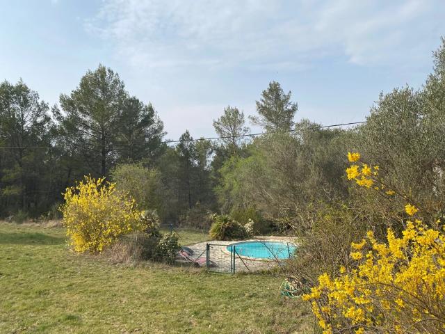 2 Mas En Pierre Accoles 220 M² Sur 1h4 Avec Piscine 220m² Entrecasteaux