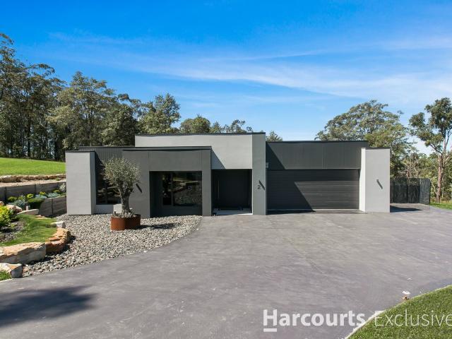 2 Maple Grove, Maroota, NSW 2756