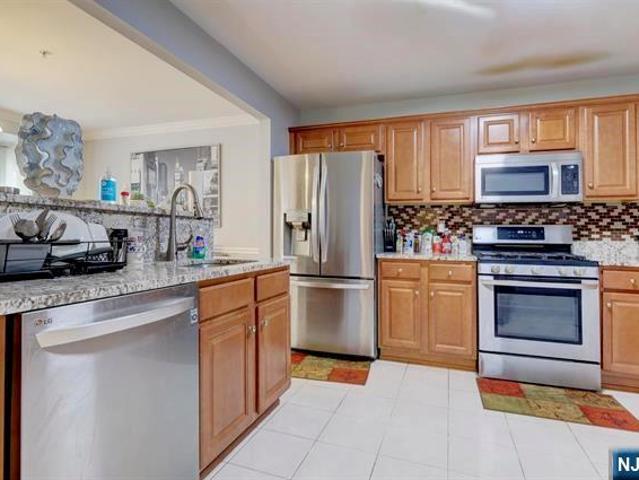 2 Marina Dr, Bayonne, NJ 07002 | MLS #260006