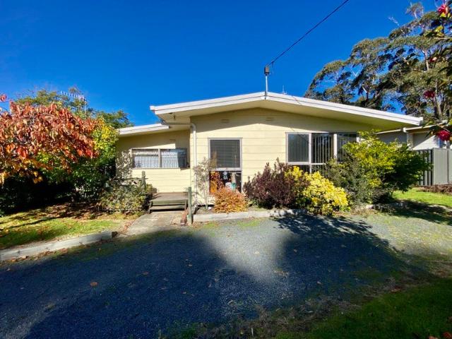 2 Maurice Avenue