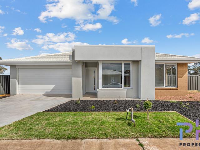 2 McIntosh Street Huntly VIC