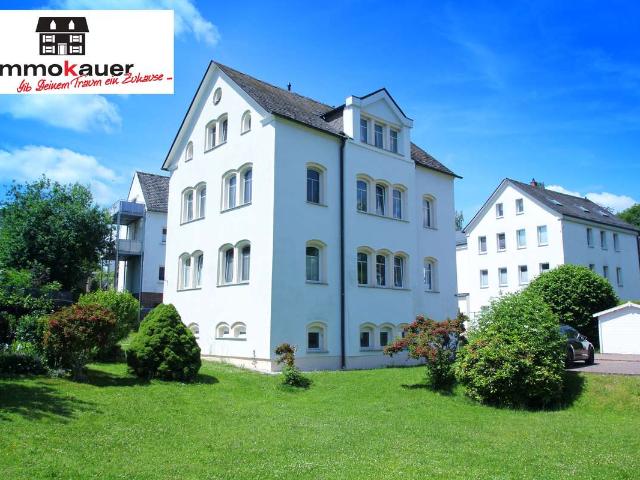 2 Mehrfamilienhäuser mit Lagerhalle in Limbach O.