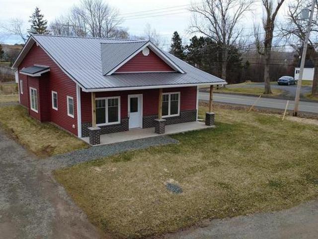 2 Michaela Street, Pictou, NS, B0K 1H0 house for sale | Listing ID 202608 | Royal LePage