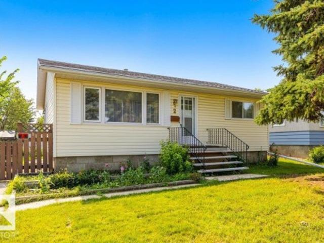2 Mill Drive, St. Albert, AB, T8N 1J6 house for sale | Listing ID E4500 | Royal LePage