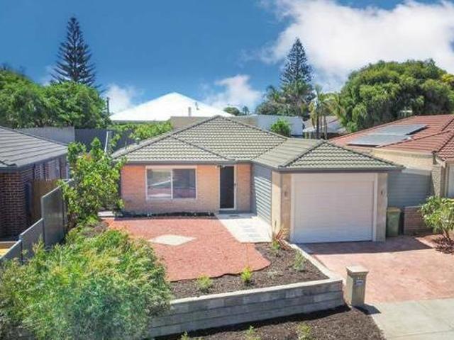 2 Mins From The Beach Nest or Invest It s a Winner