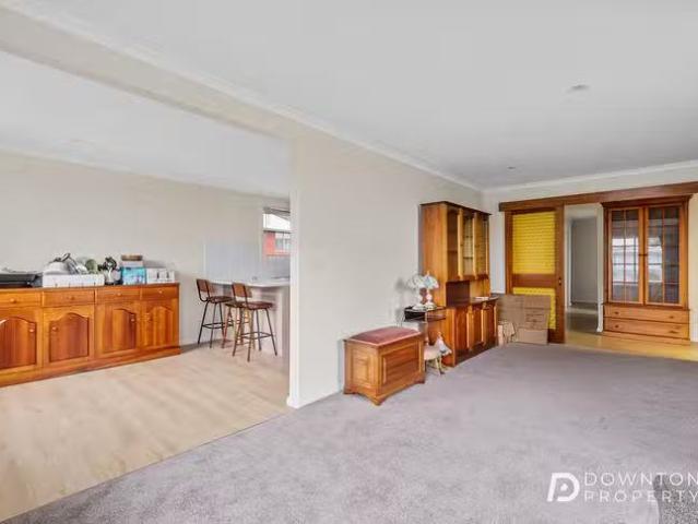 2 Miranda Place, Glenorchy, TAS 7010