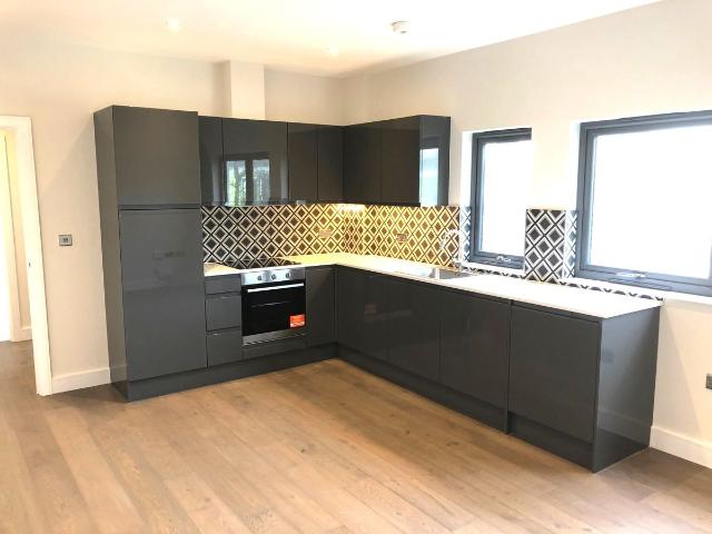 2 Molly Millars Lane, Wokingham RG41, 1 bed flat to rent, £995 pcm | PrimeLocation