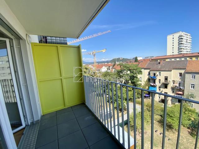2 Monate mietfrei 2 Zimmer Genossenschaftswohnung mit Balkon