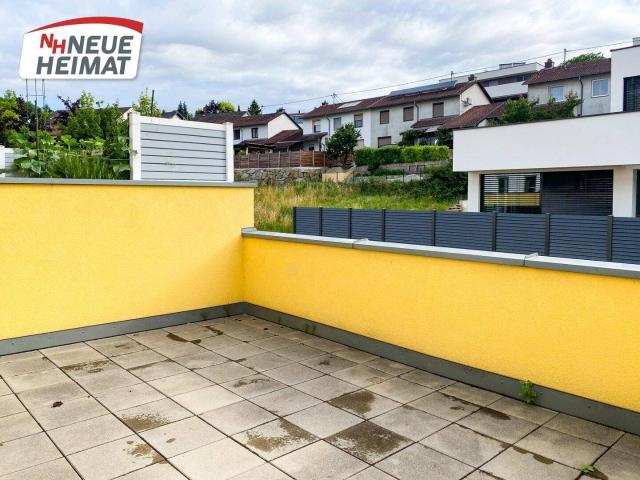 ! 2 MONATE MIETFREI ! GERÄUMIGE FAMILIENWOHNUNG MIT ZWEI FREIFLÄCHEN UND GARAGENPLATZ IN MAUTHAUSEN!