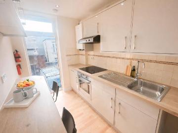 2 Montgomery Place, 2 bedroom, Flat