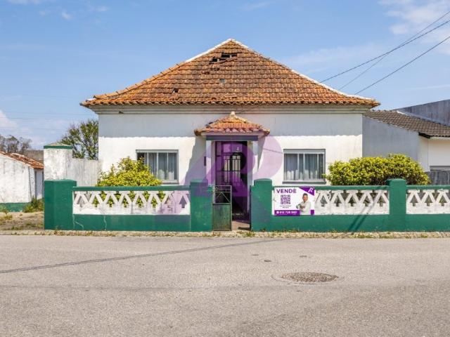 2 Moradias Marinha Grande