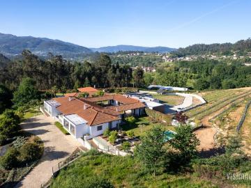 2 Moradias de Luxo com vistas panorâmicas incríveis | Arcos. 405m² Vale São Cosme