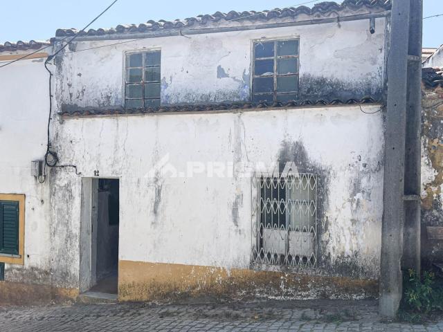 2 Moradias para venda em Peroledo, Fratel