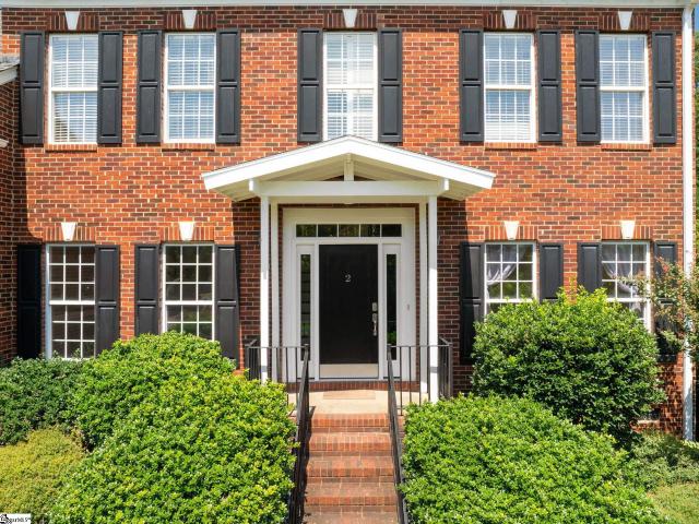 2 Noble Oaks Lane