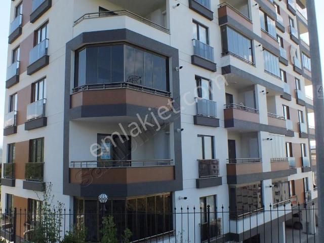 2 Nolu Bostancı Kiralık 2+1 100m2 2. Kat Sıfır Daire