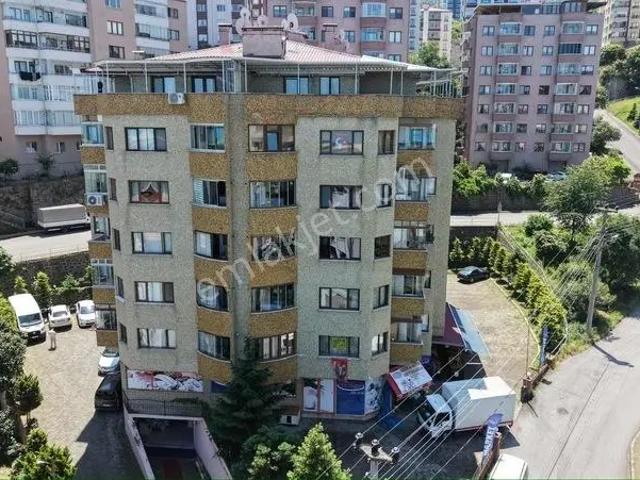 2 Nolu Beşirli Mah. Yakamoz Apt Satılık 4+1 Daire