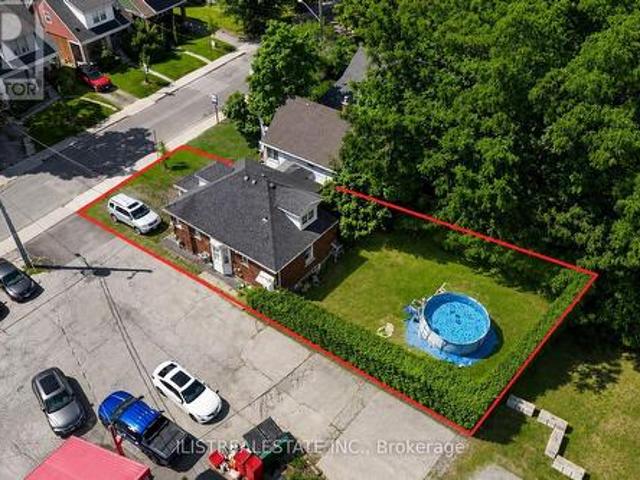 2 Norfolk Street N, Hamilton, ON, L8S 3K1 house for sale | Listing ID X14109 | Royal LePage