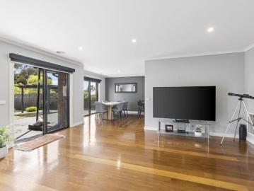 2 North Avenue, Belmont