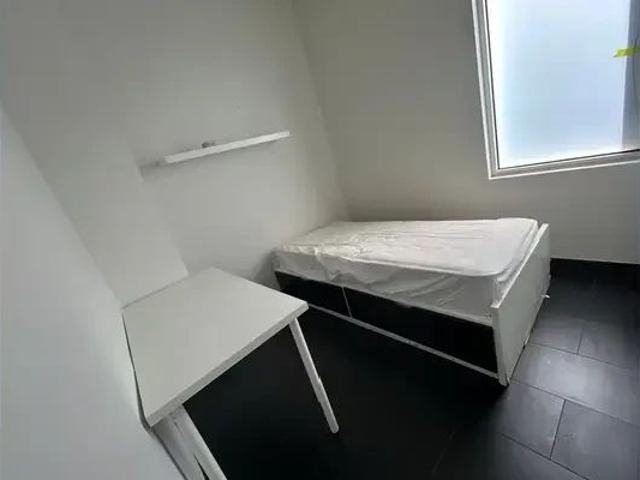 2 Nottingham Street, Melbourne