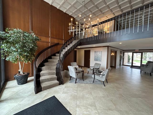 2 Oak Brook Club Drive # B111