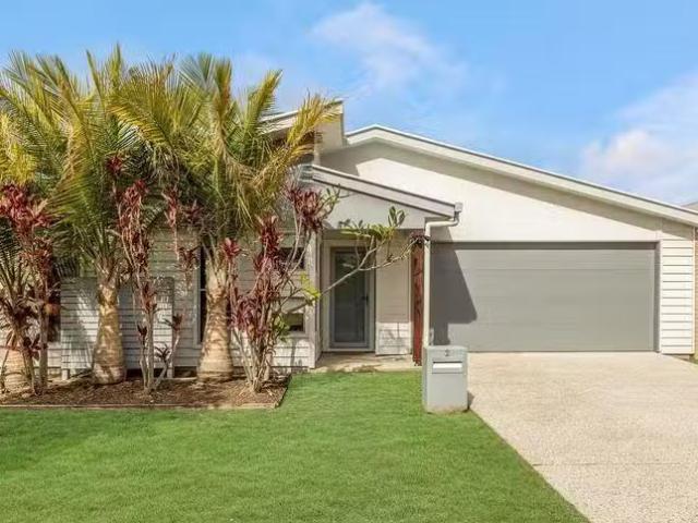 2 Ochre Crescent, Caloundra West, QLD 4551